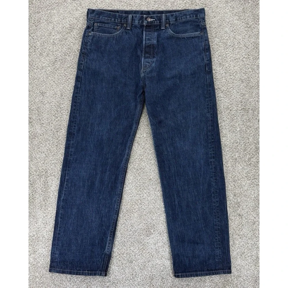 Levis 562 Jeans Mens 36x32 Blue Loose Taper Button Fly Cotton (Actual Fit 37x30)